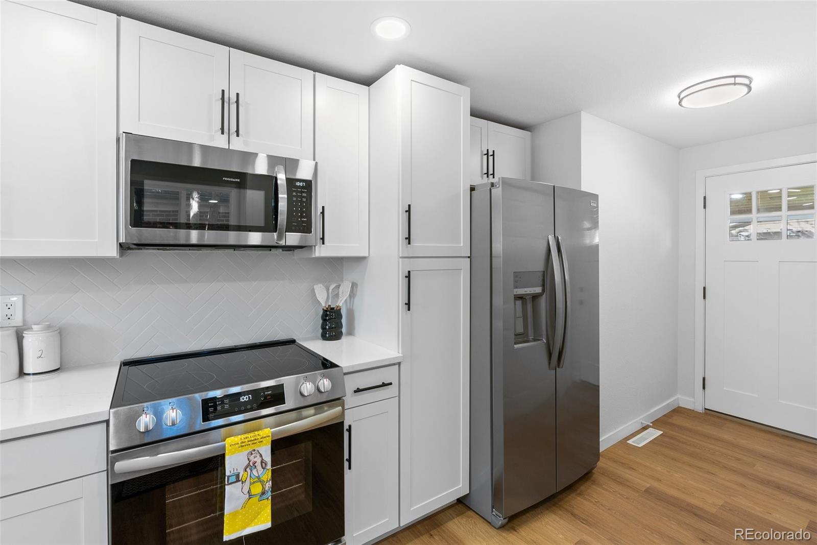 365 Yates Street