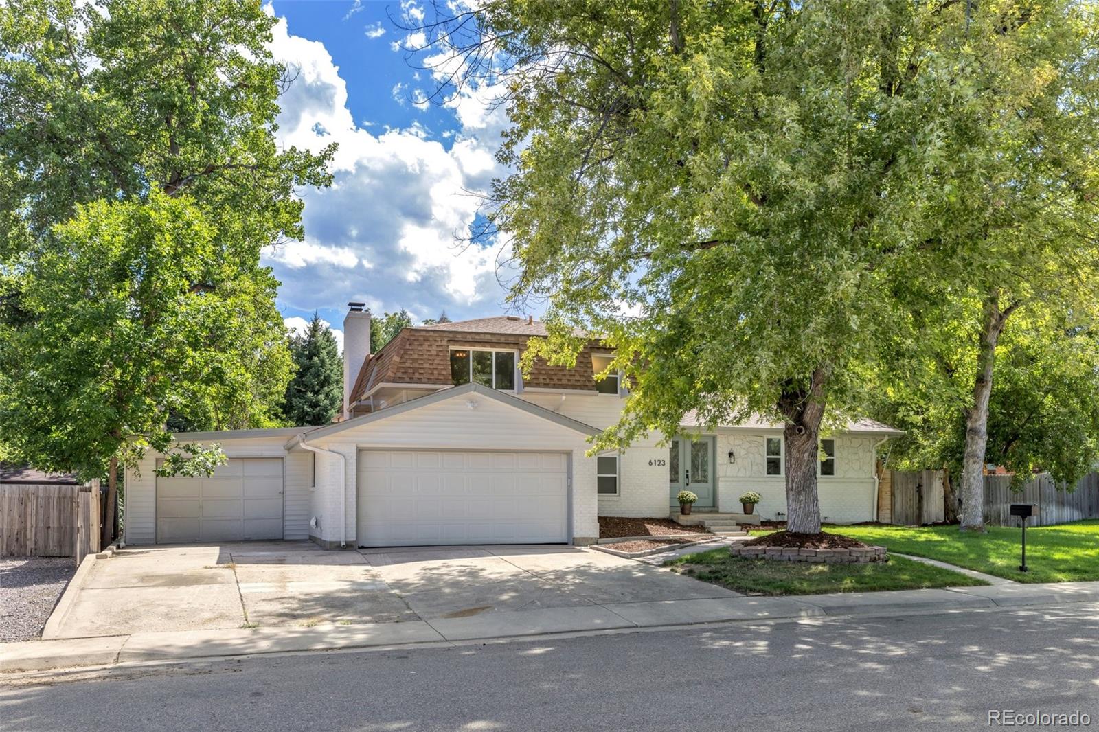 6123 S Ash Circle E