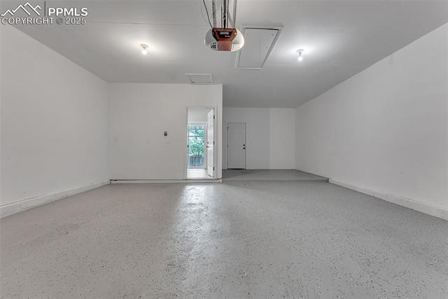 2810 Downhill Drive