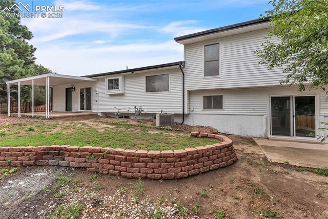2810 Downhill Drive