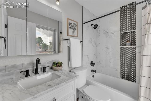 2810 Downhill Drive