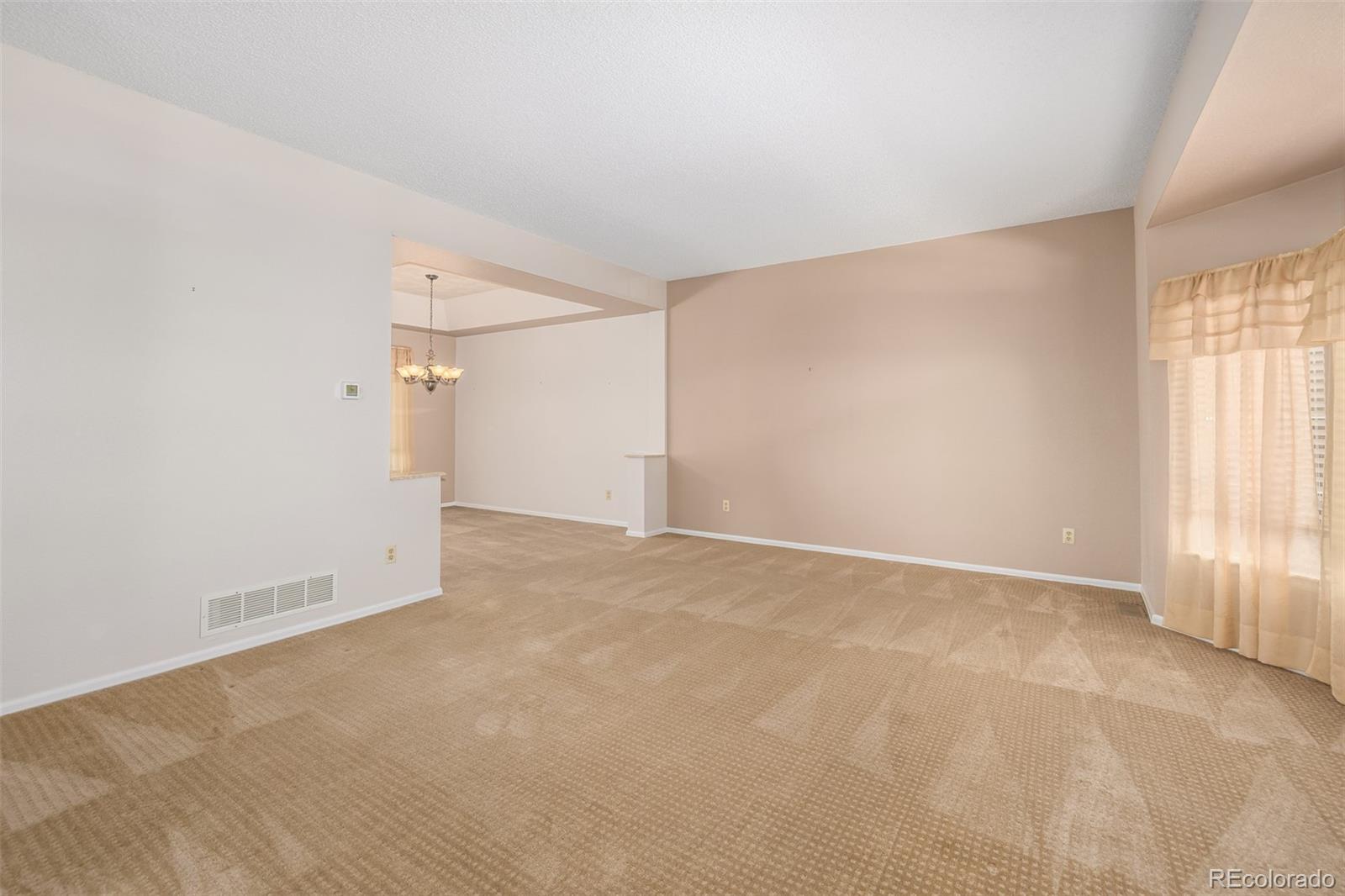 5661 W 109th Circle