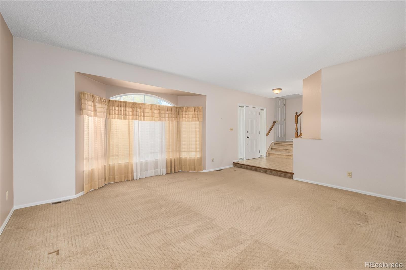 5661 W 109th Circle