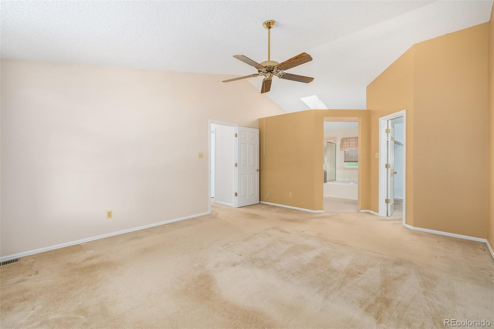 5661 W 109th Circle