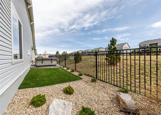 5945 Haster Grove