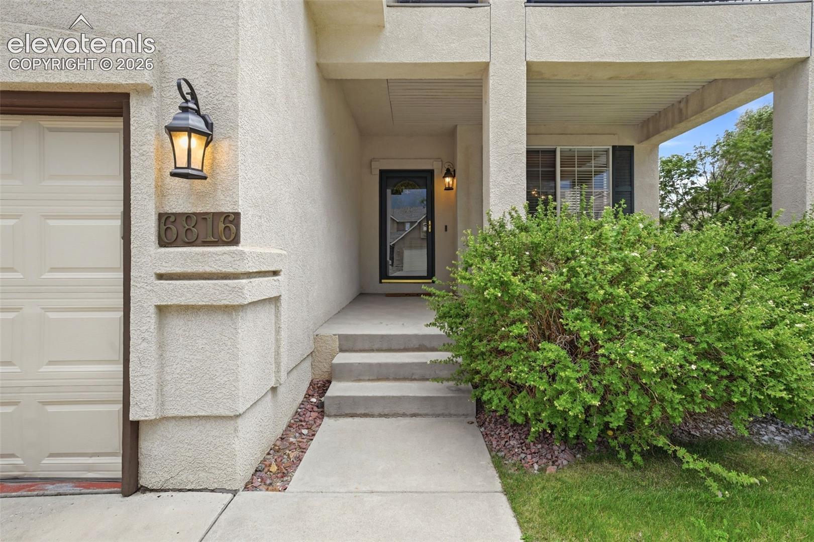 6816 Prairie Wind Drive