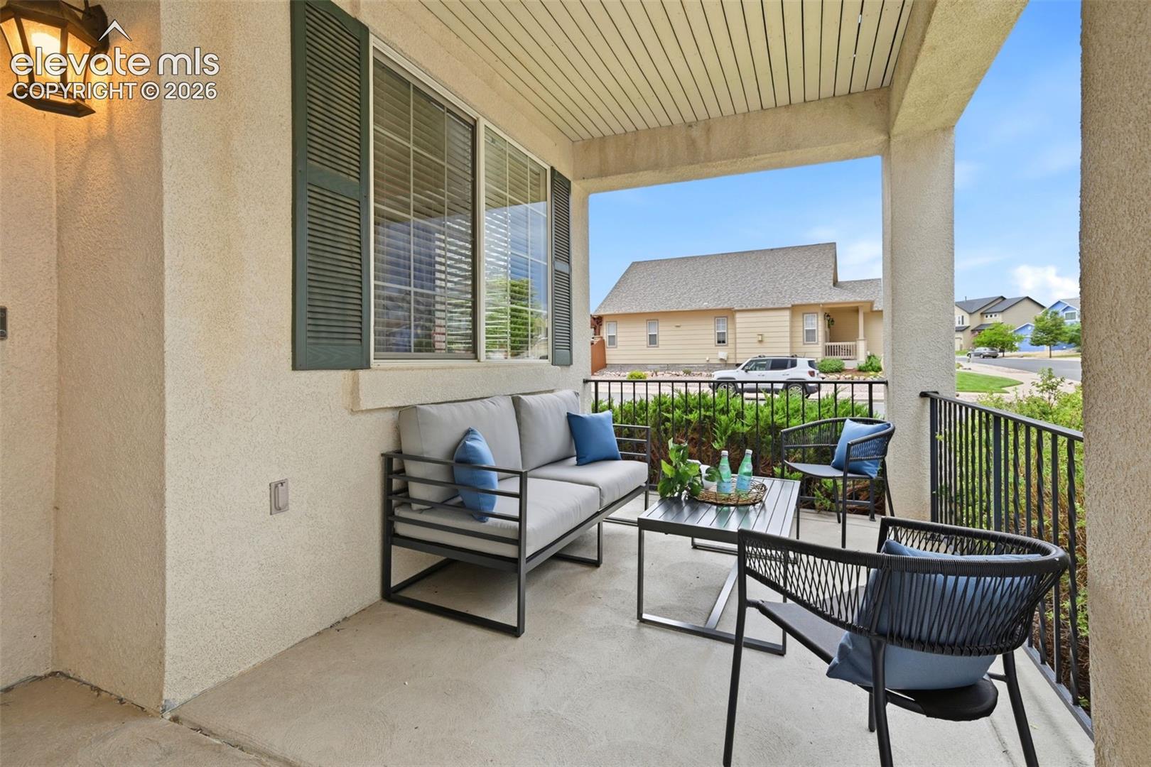 6816 Prairie Wind Drive