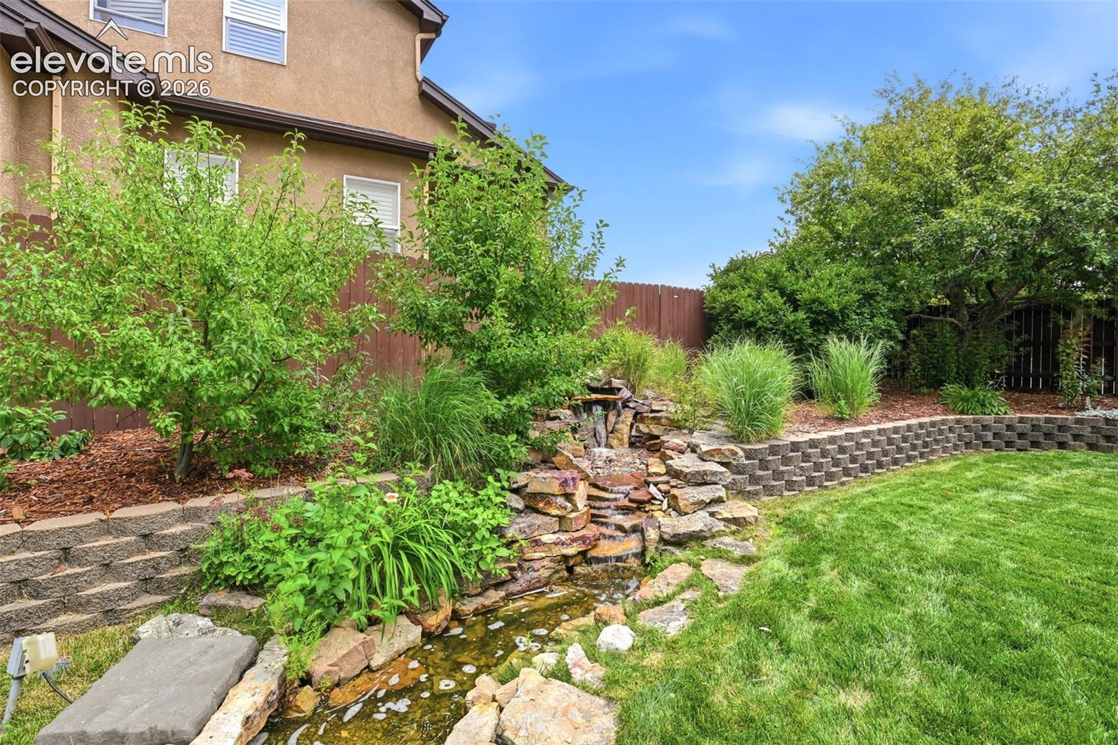 6816 Prairie Wind Drive