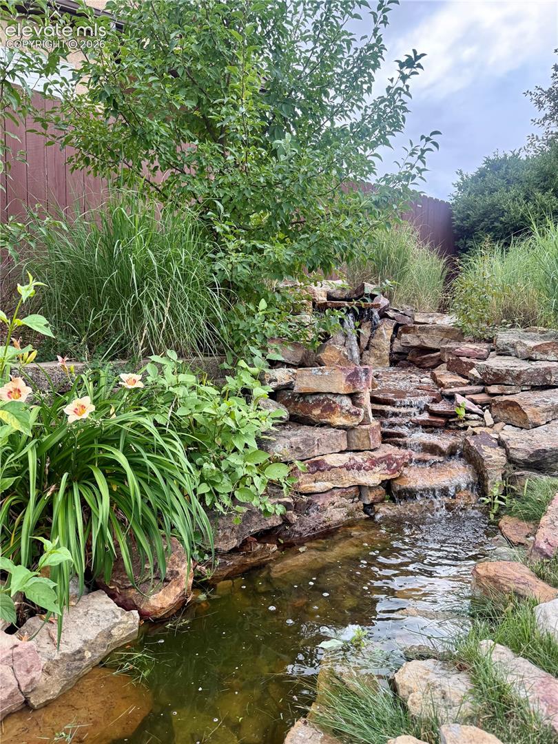 6816 Prairie Wind Drive