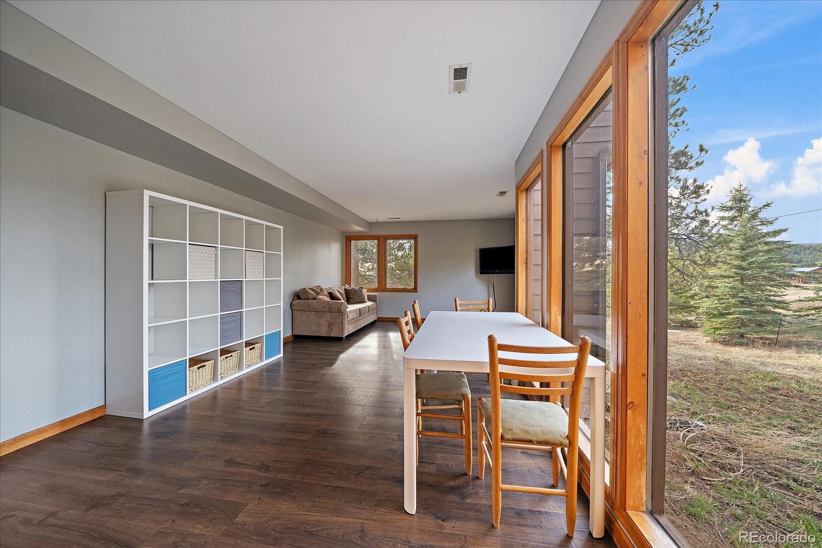 7082 Silverhorn Drive