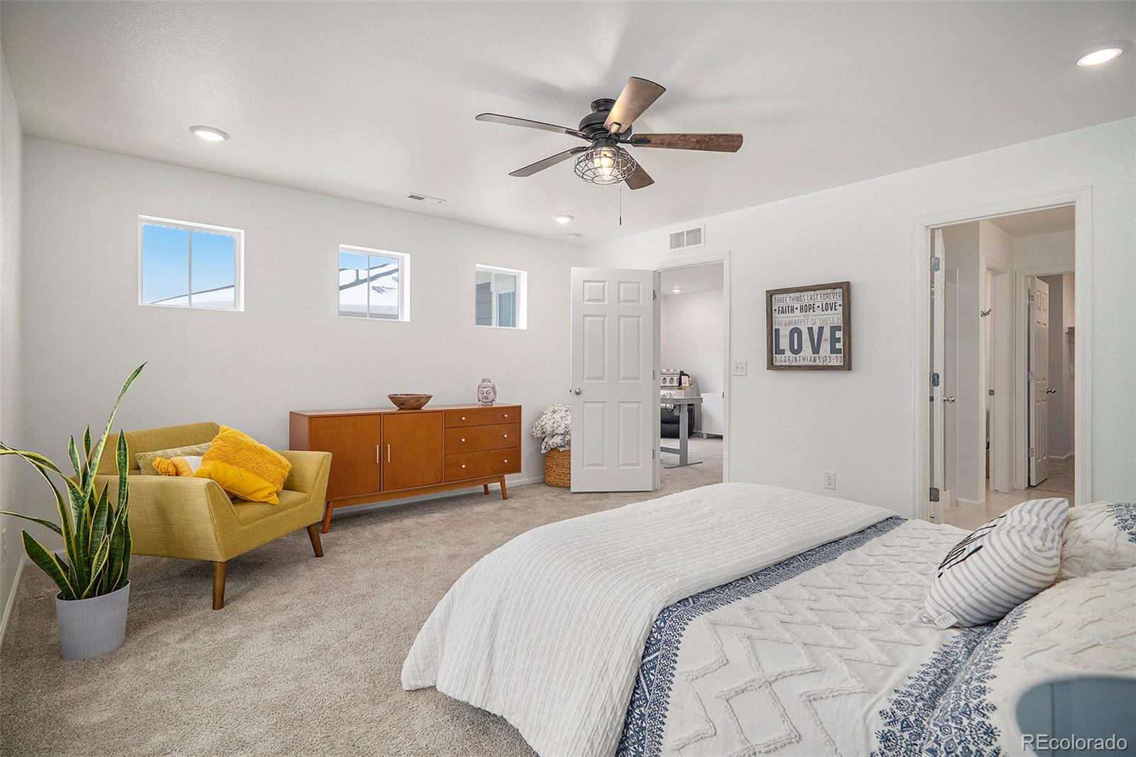 11425 Booth Falls Court