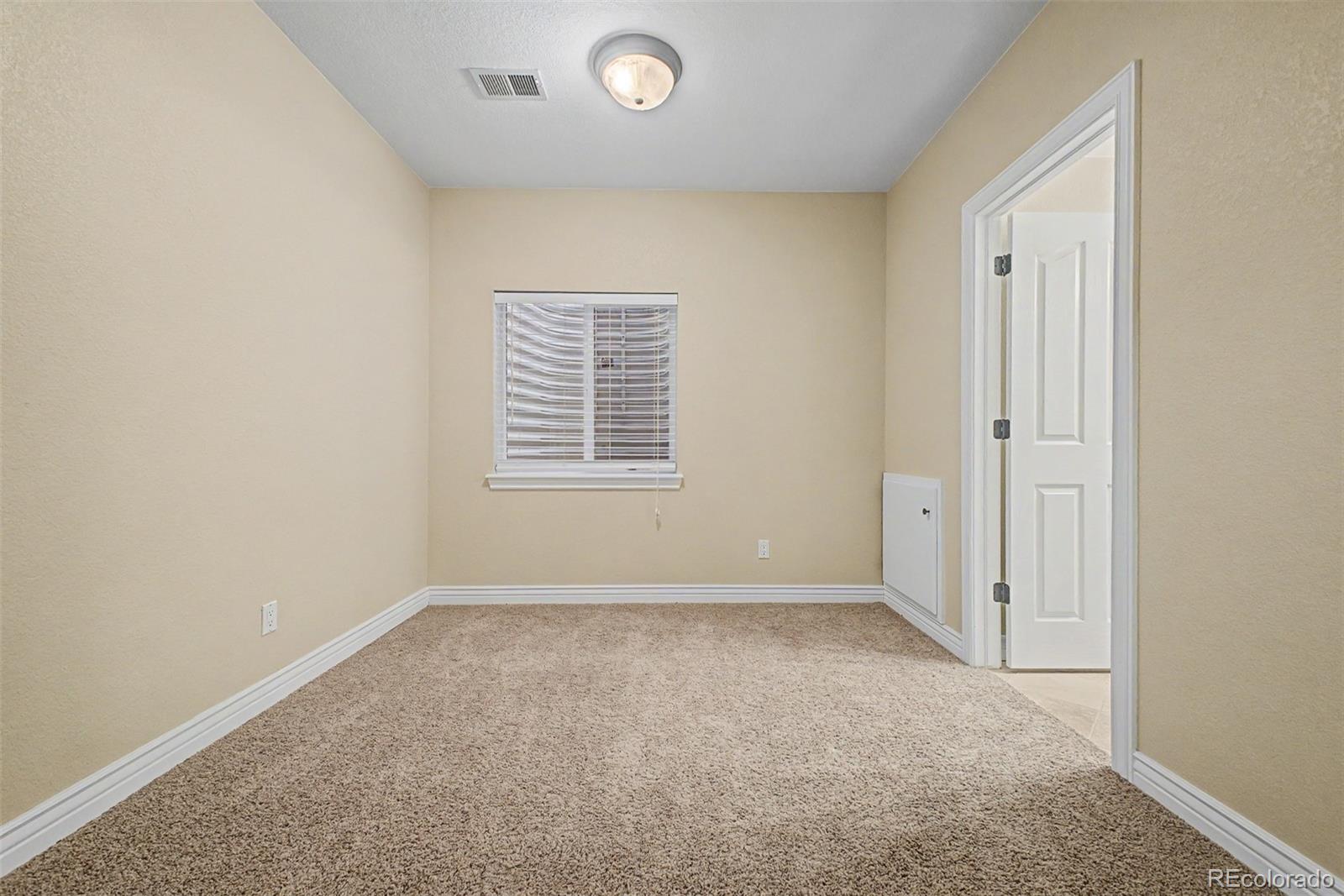 5373 Spur Cross Trail