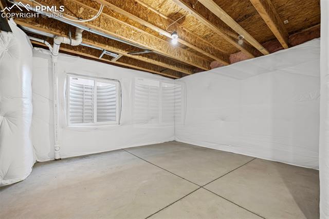 5998 Cumbre Vista Way