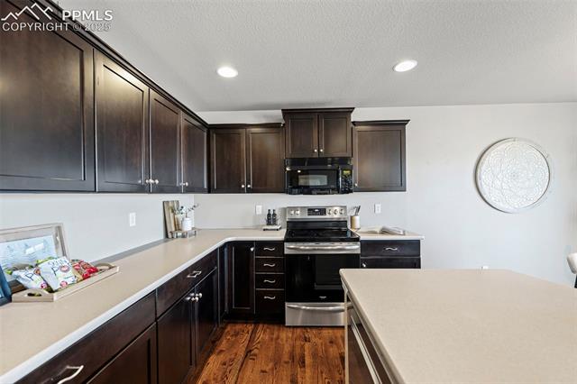 5998 Cumbre Vista Way