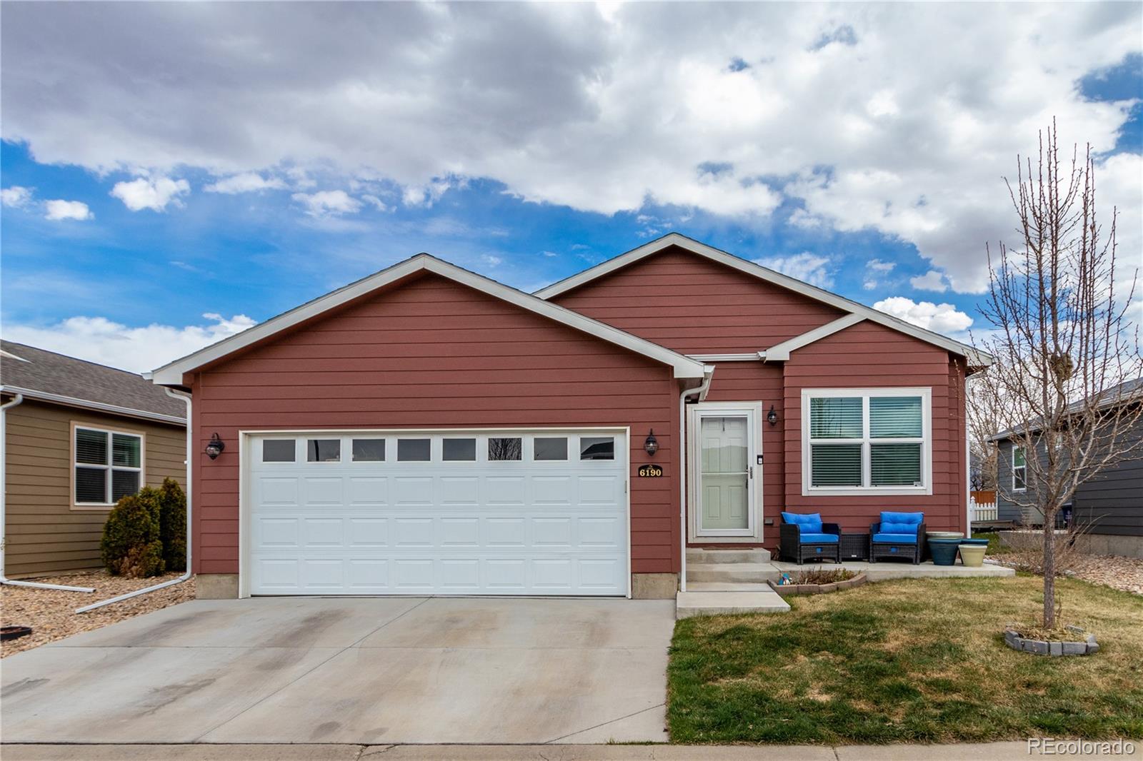 6190 Bluestem Green