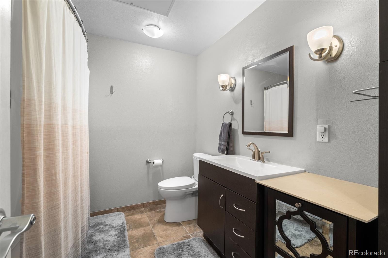 7451 E 26th Avenue Unit: 2