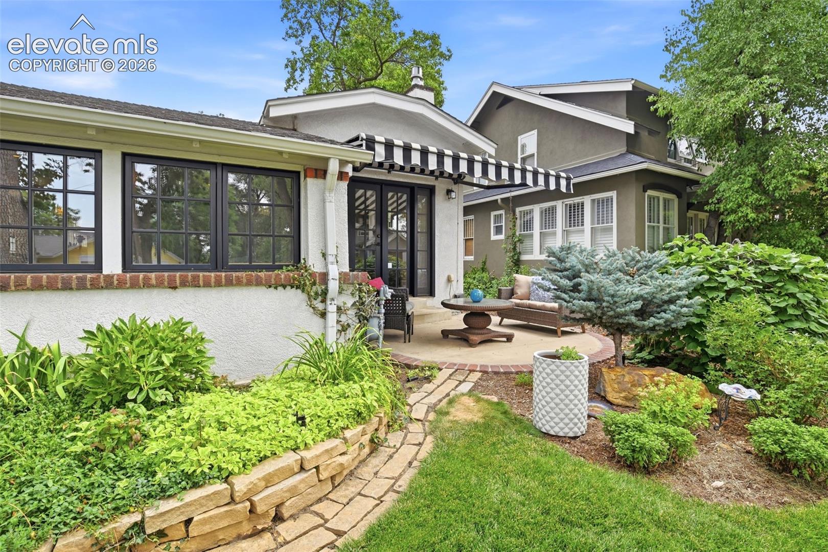 10 E Jefferson Street