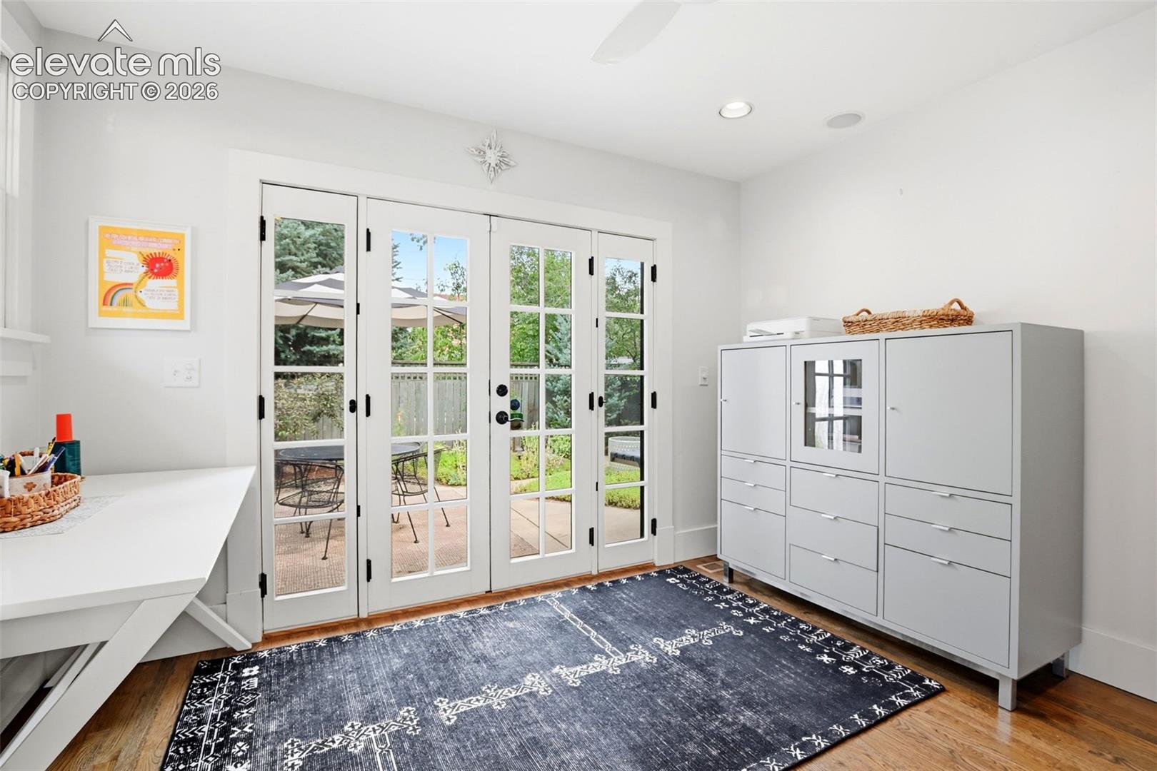 10 E Jefferson Street