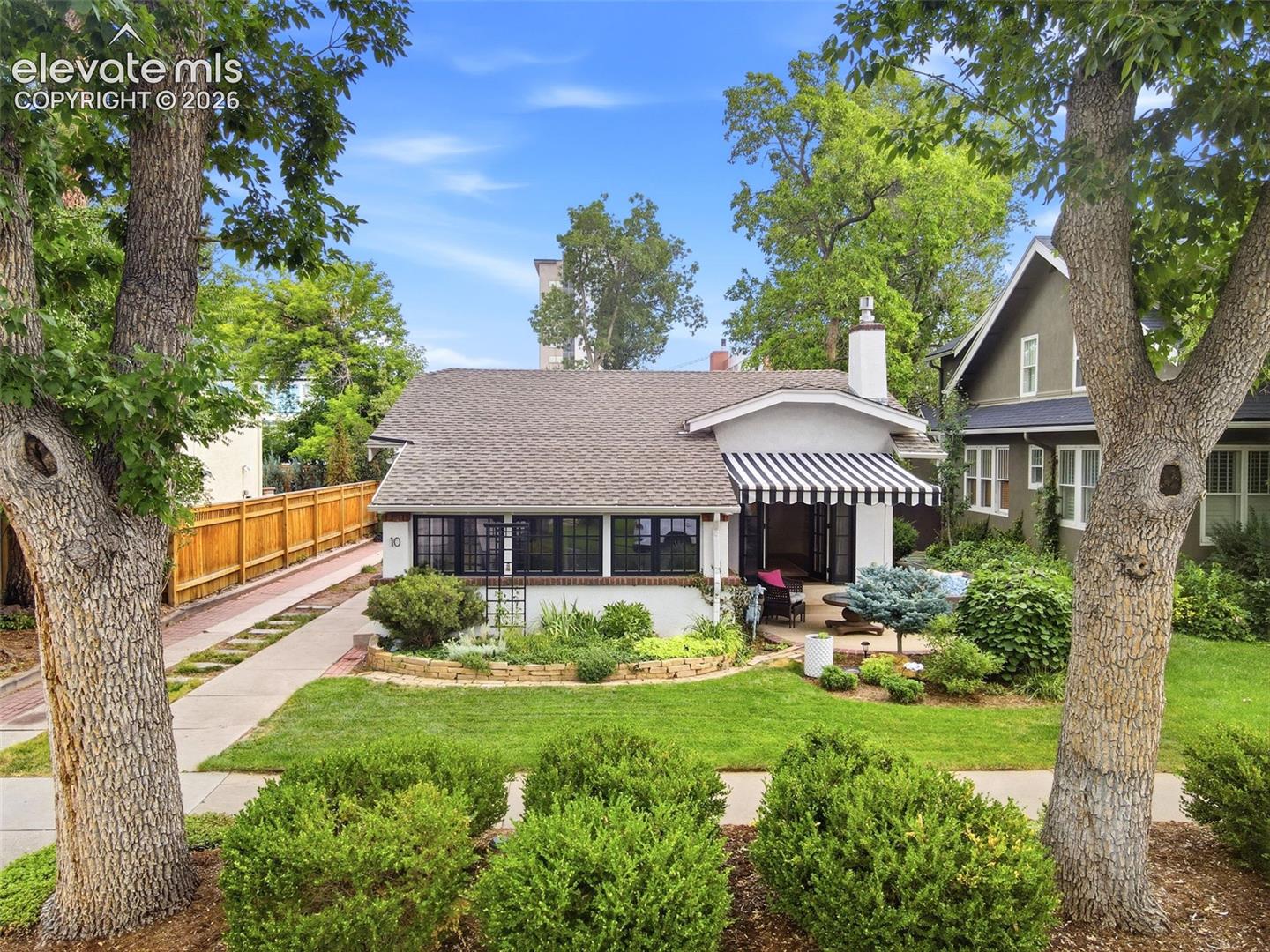 10 E Jefferson Street