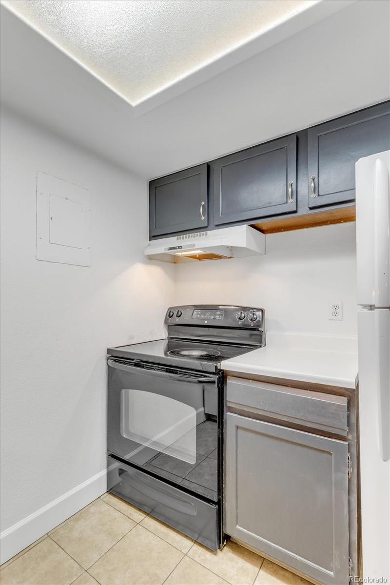 1250 Golden Circle Unit: 409