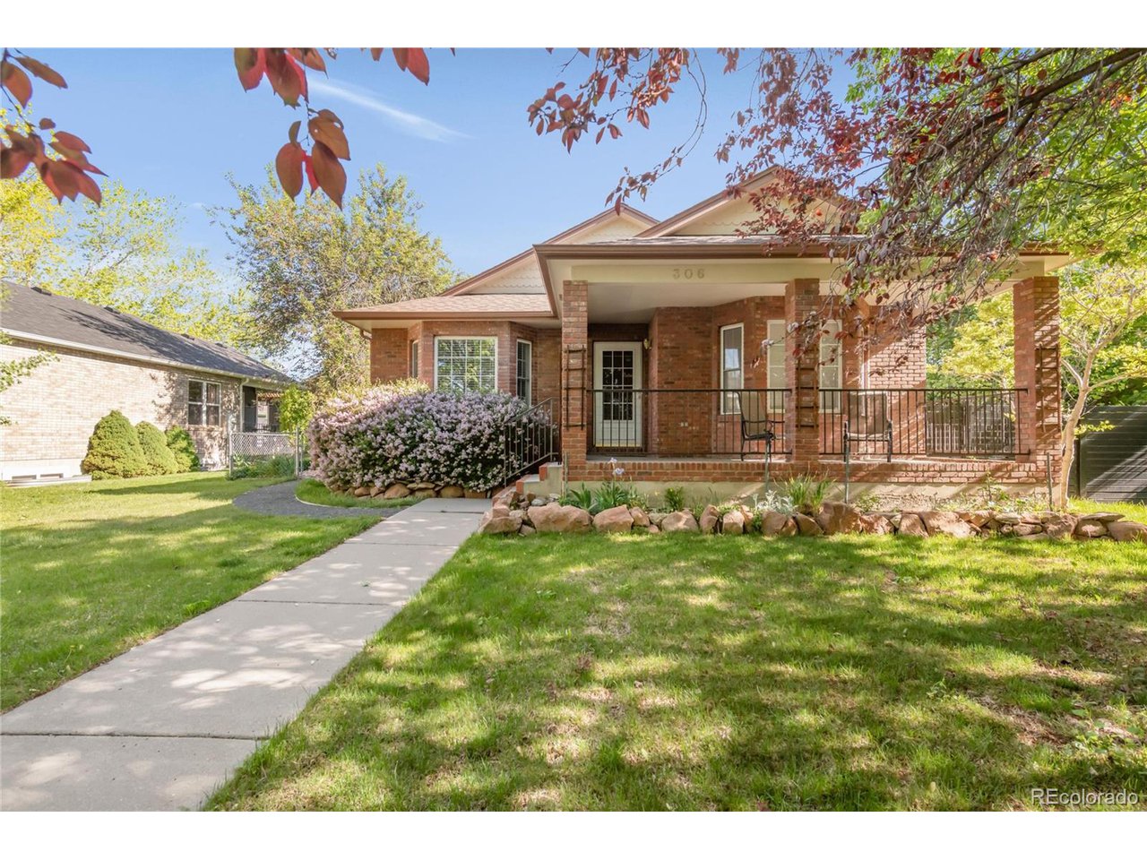306 E Iowa Ave