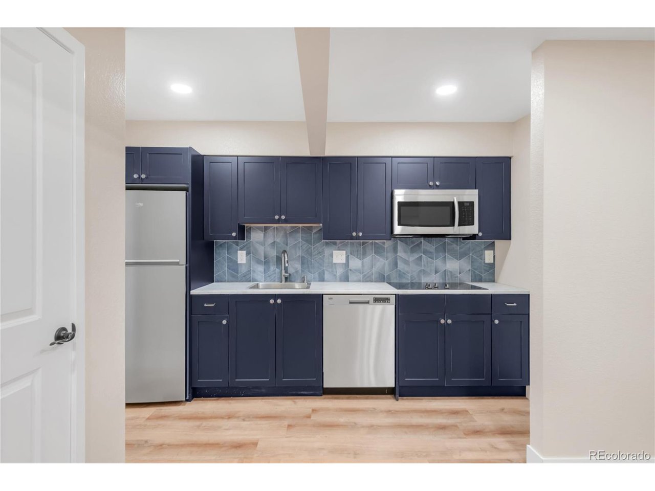 306 E Iowa Ave