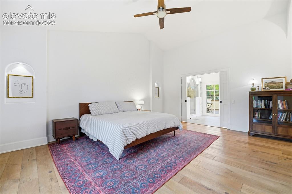 1321 Cascade Avenue