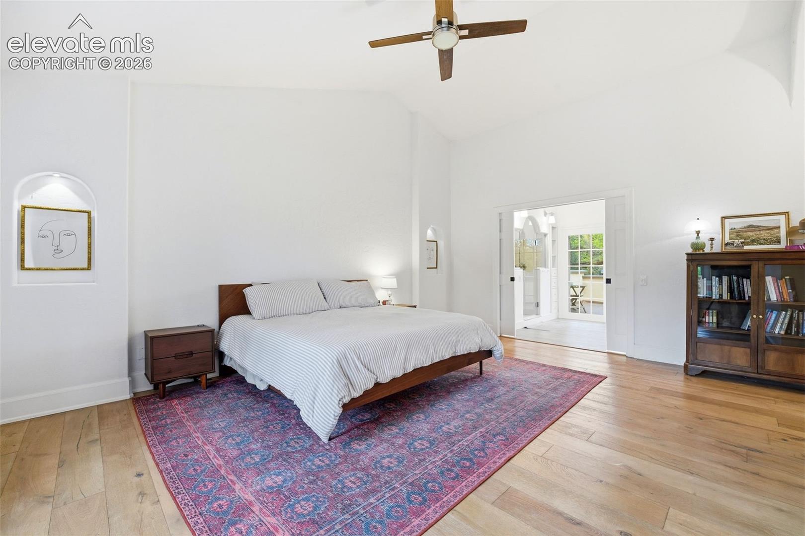 1321 Cascade Avenue