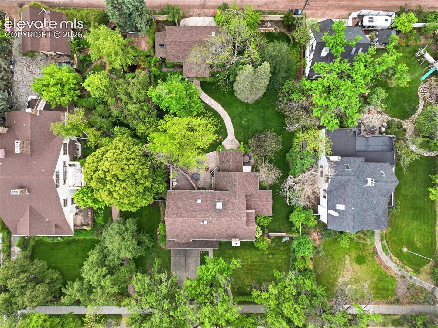 1321 Cascade Avenue