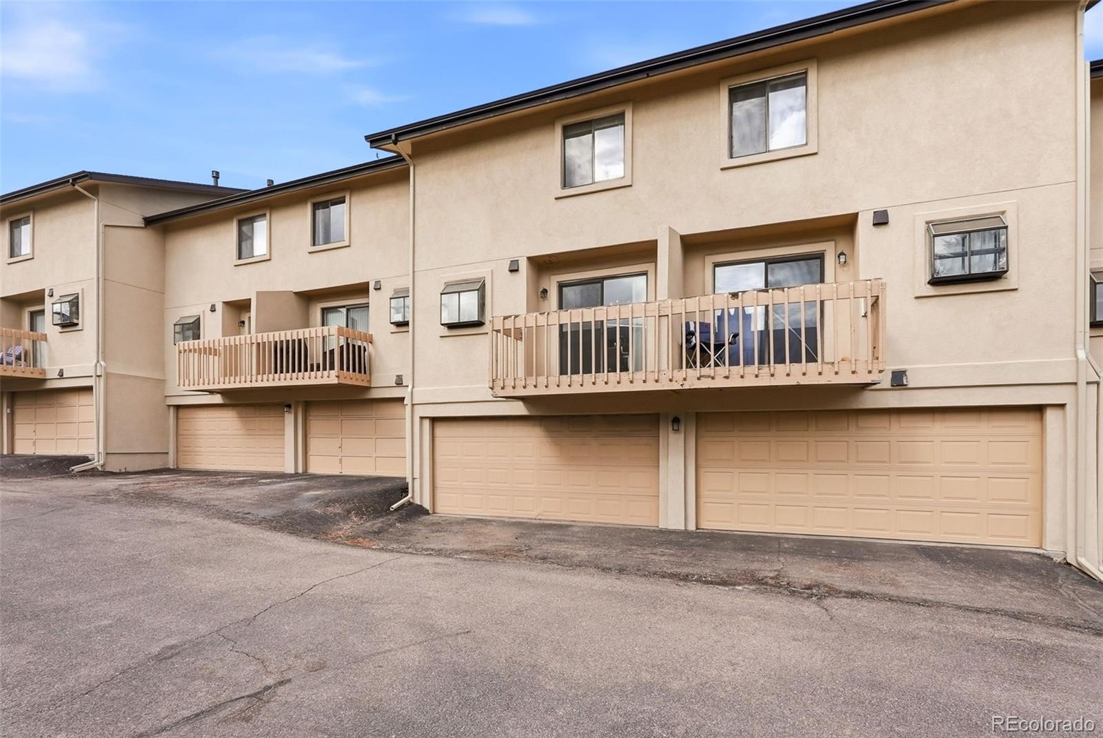 2111 Mount Washington Avenue