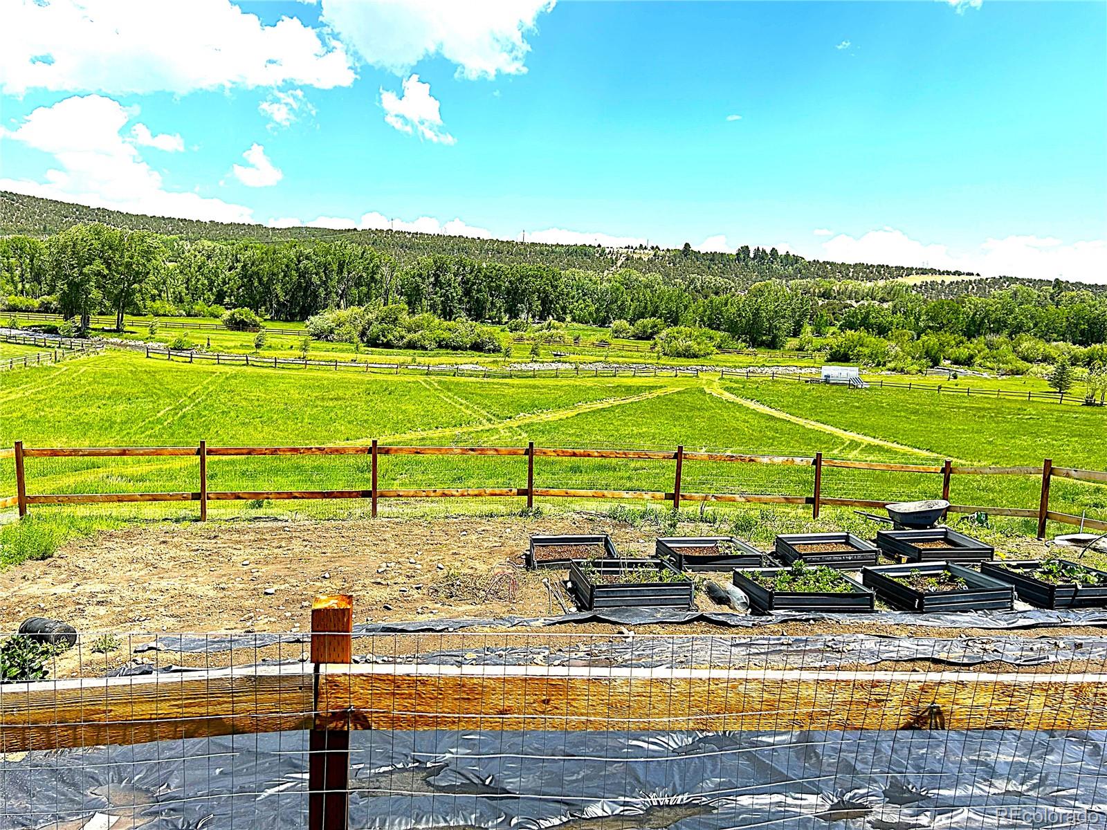 7384 Heavenly View Parkway