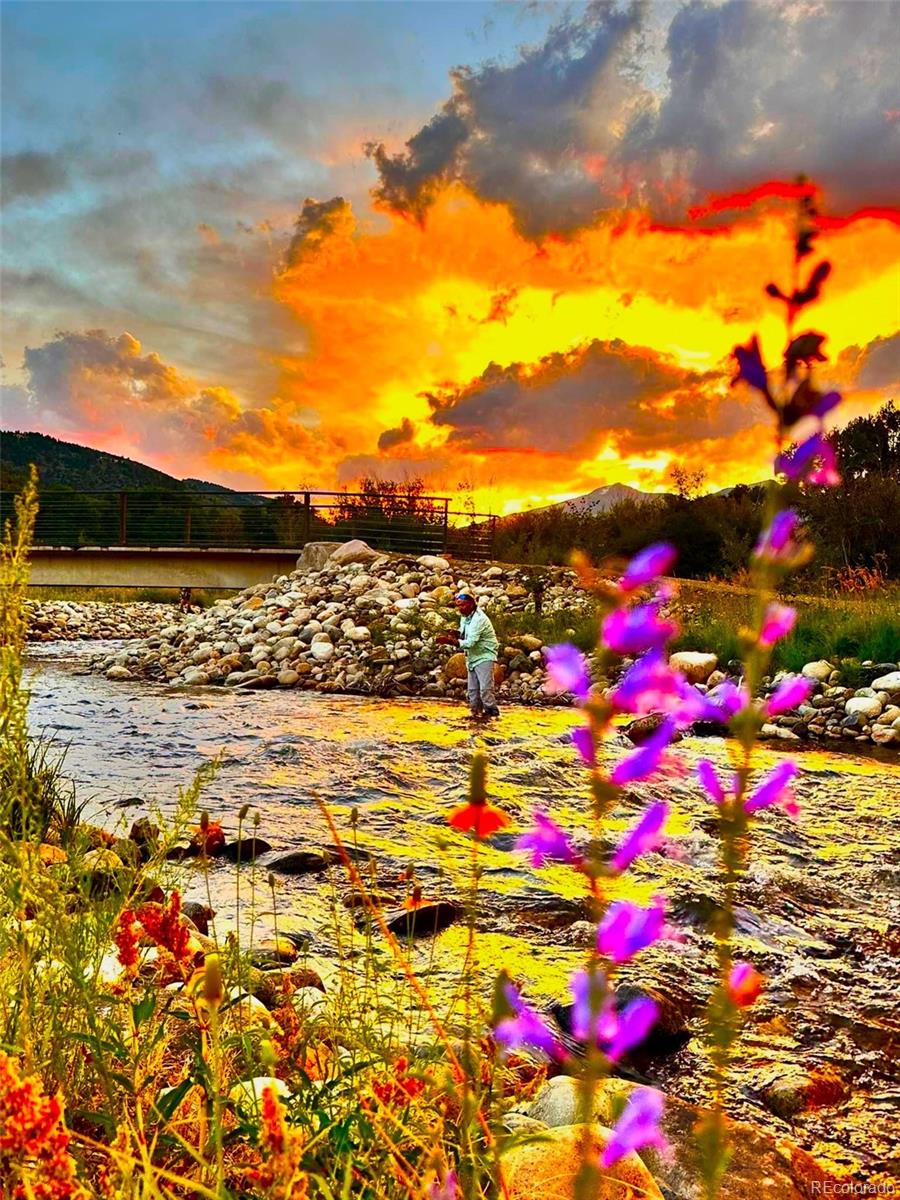 7384 Heavenly View Parkway