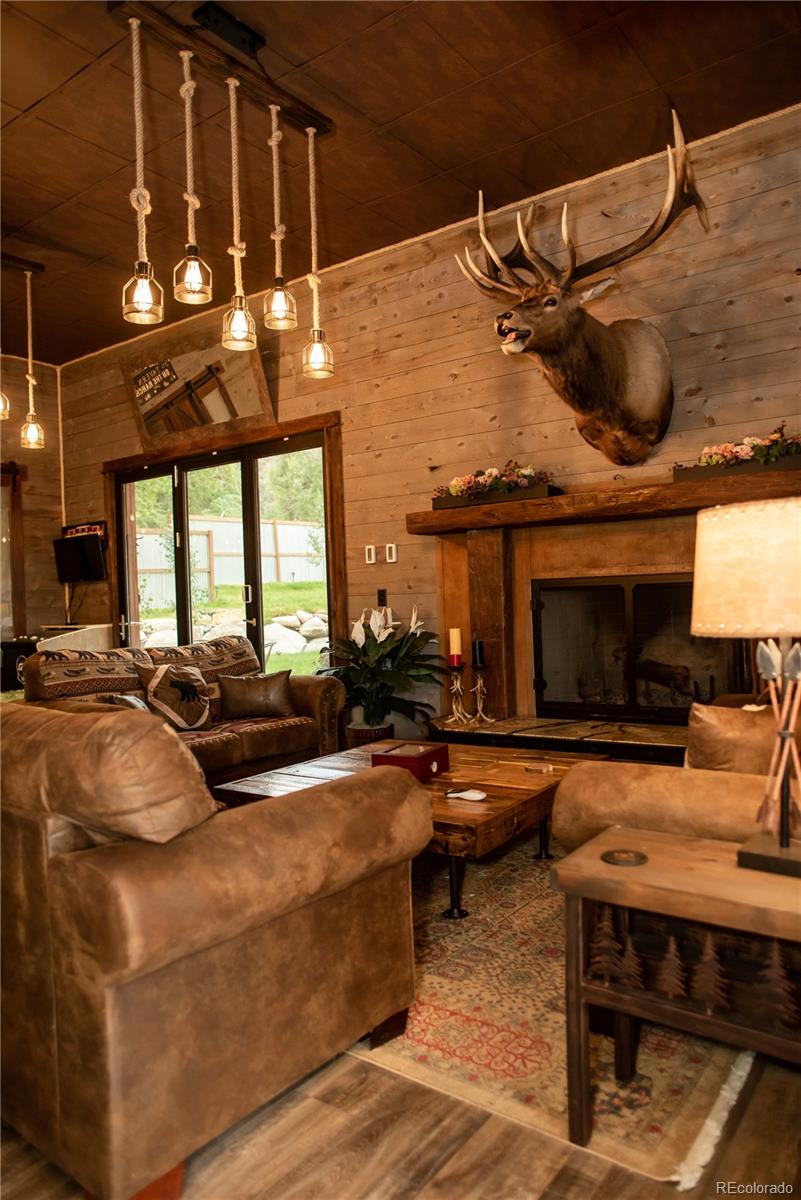 7384 Heavenly View Parkway