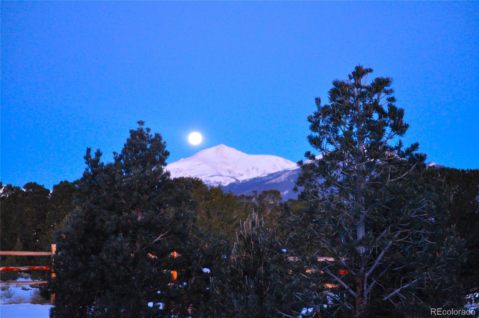 7384 Heavenly View Parkway