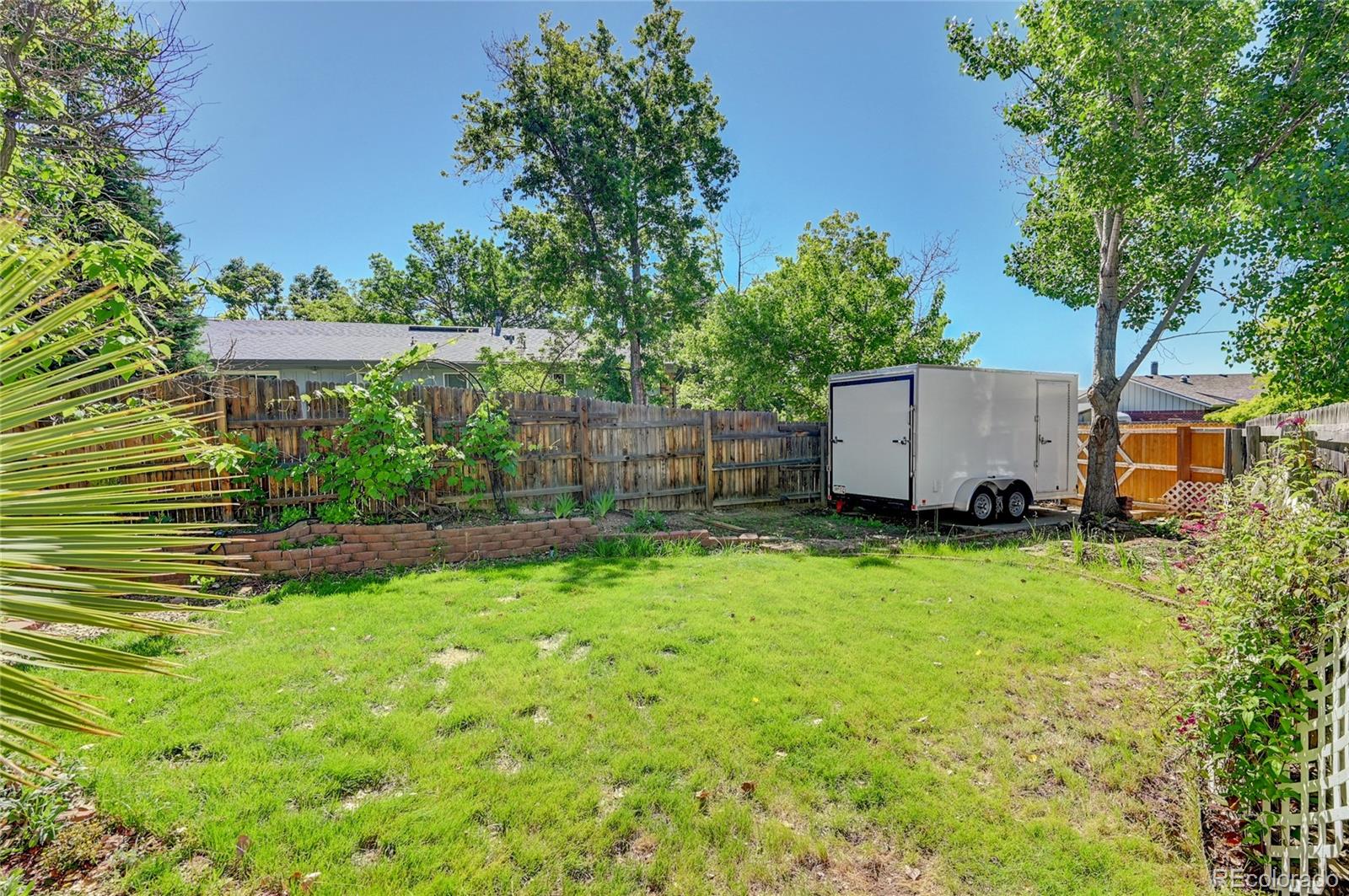 13911 W Warren Drive