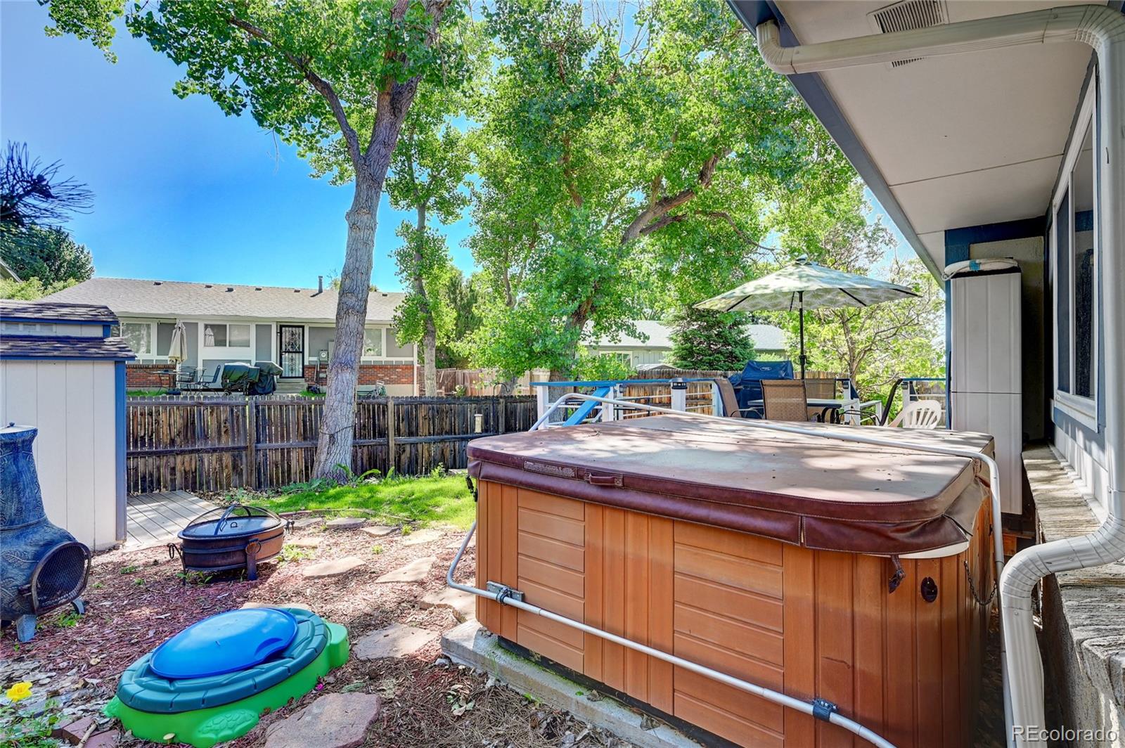 13911 W Warren Drive