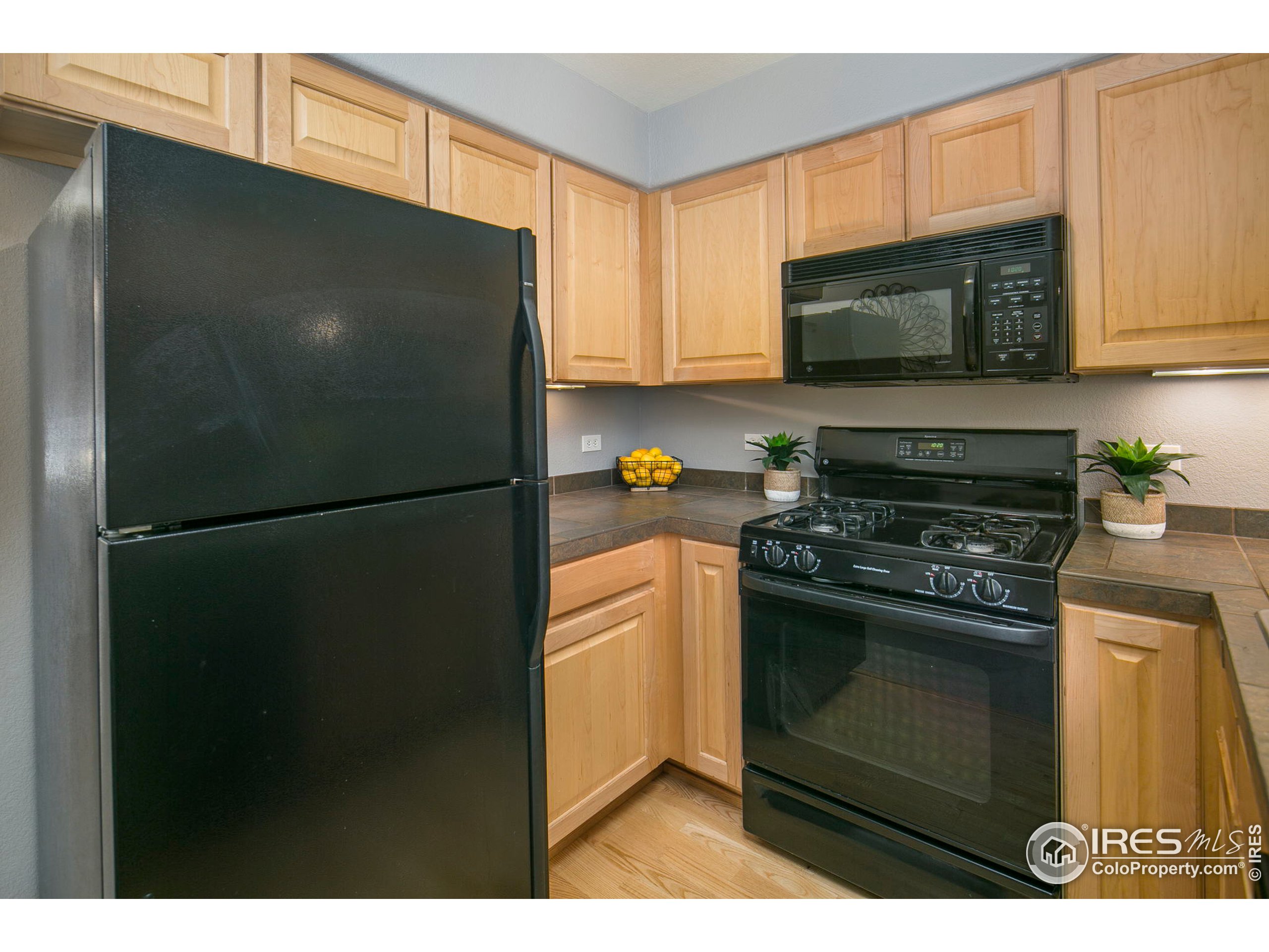947 Laramie Blvd Unit: B-13