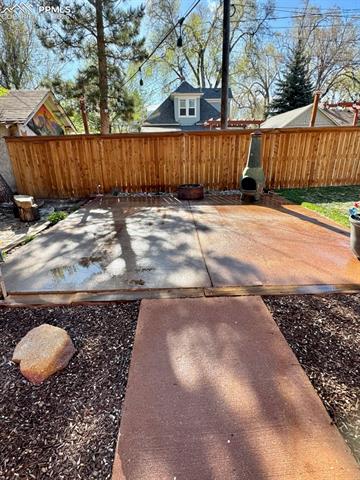1010 E Platte Avenue