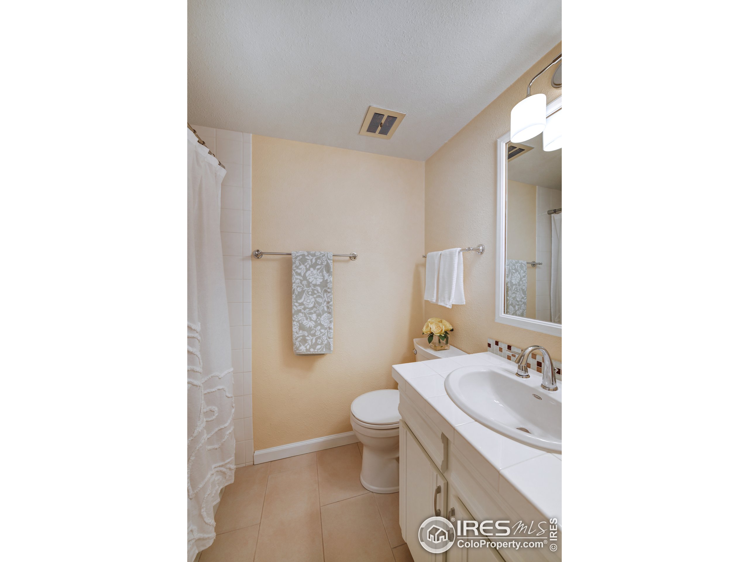 500 Mohawk Dr Unit: 201