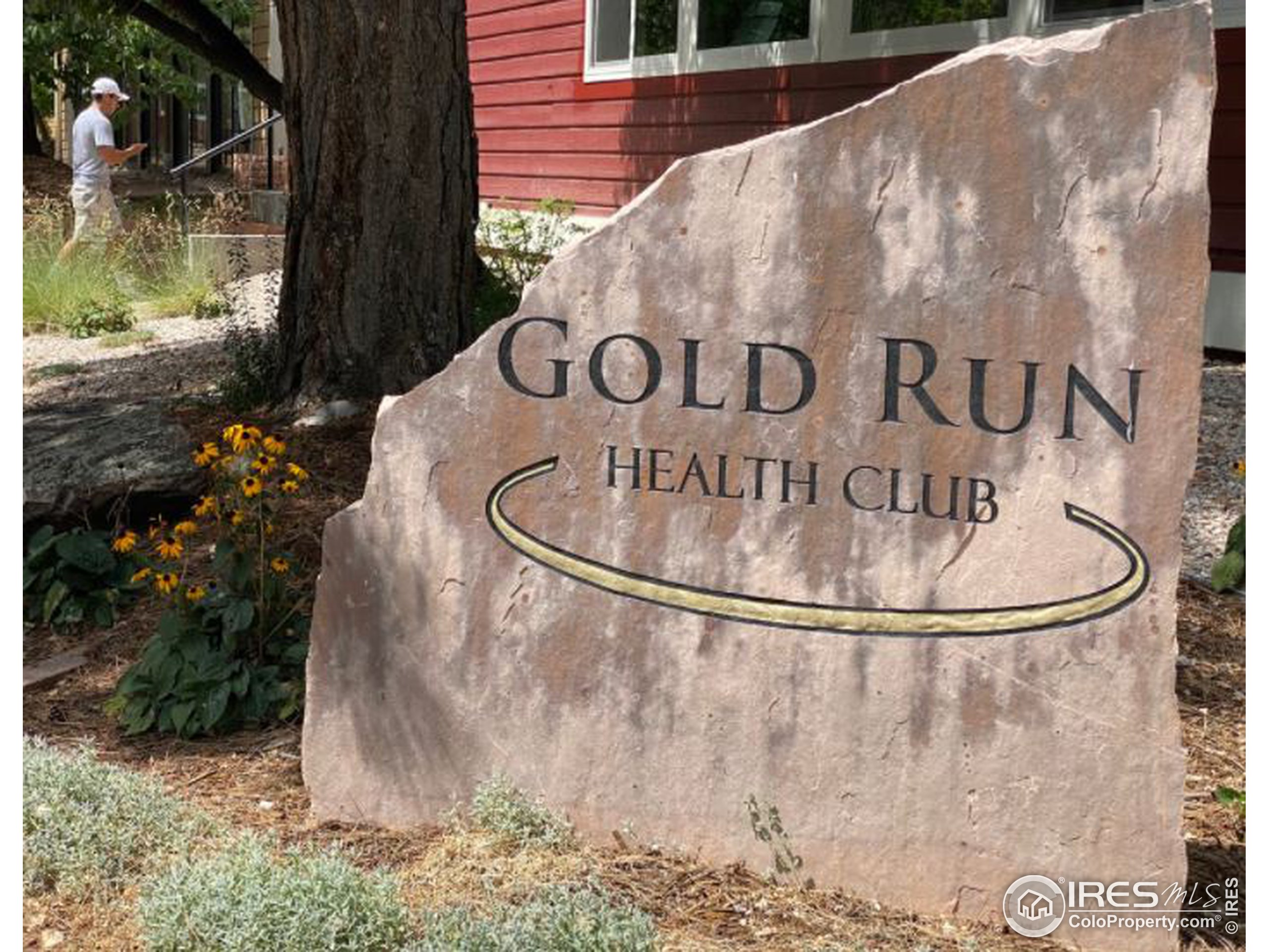 2807 Sundown Ln Unit: 105