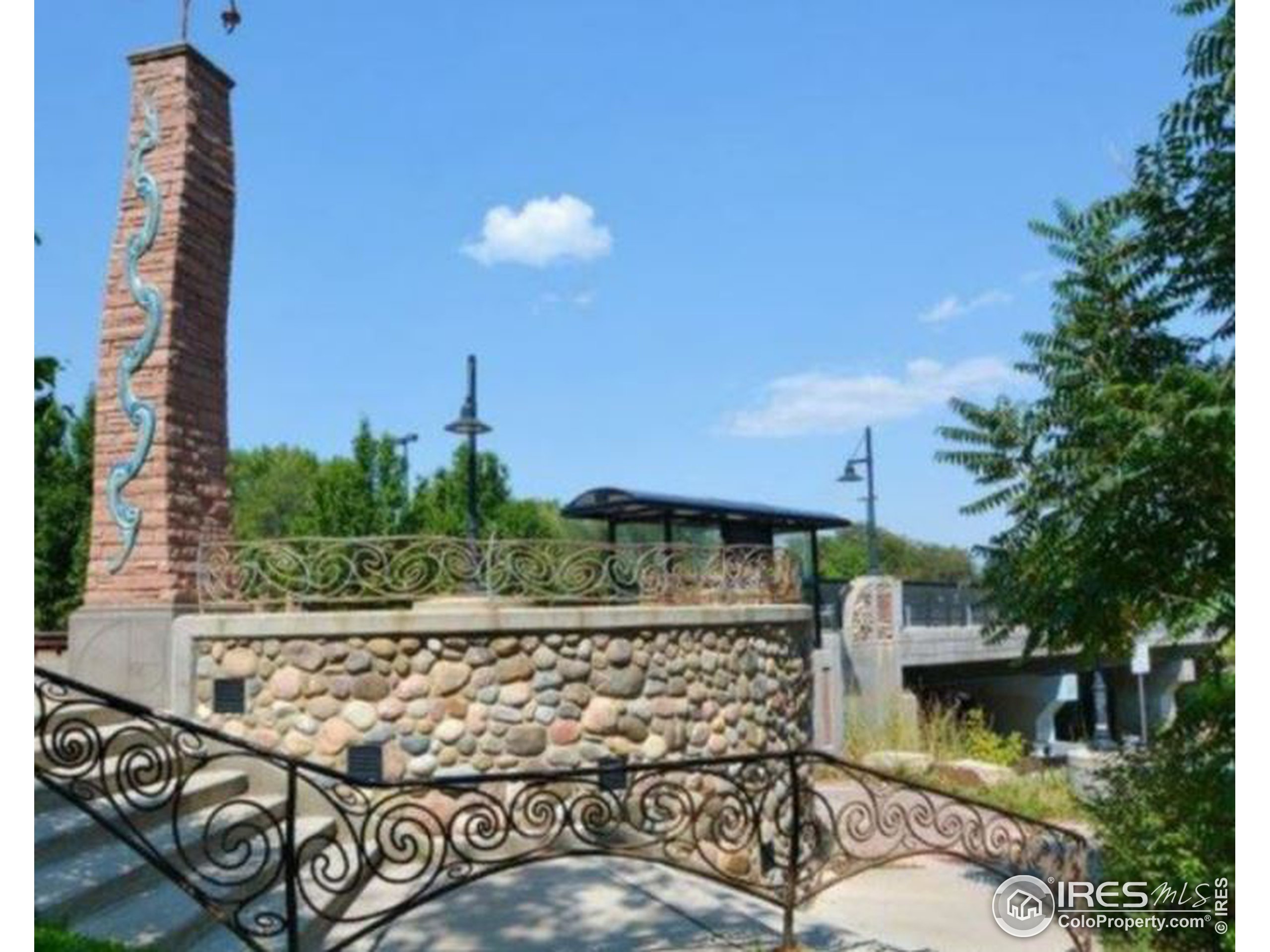 2807 Sundown Ln Unit: 105