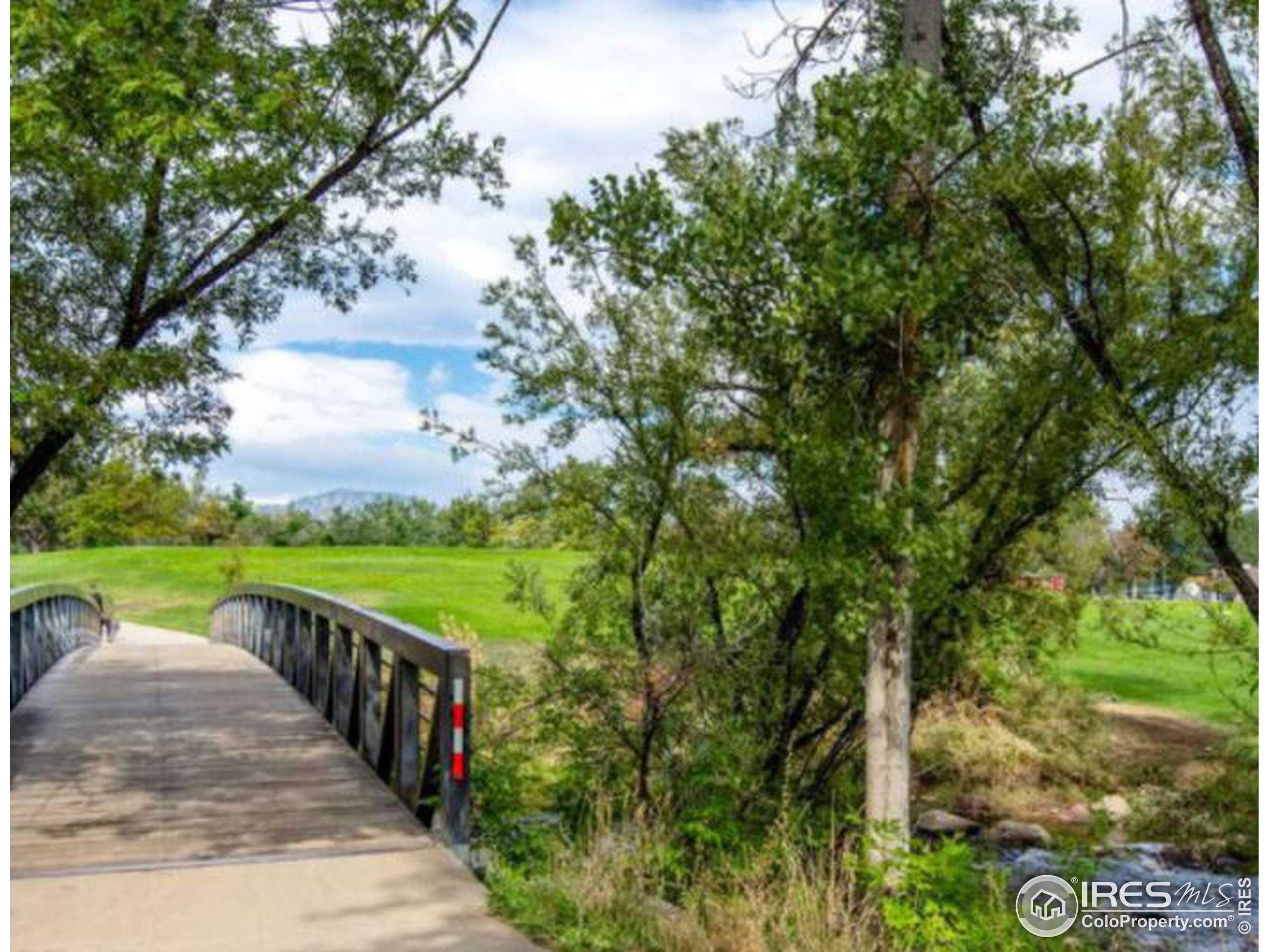 2807 Sundown Ln Unit: 105