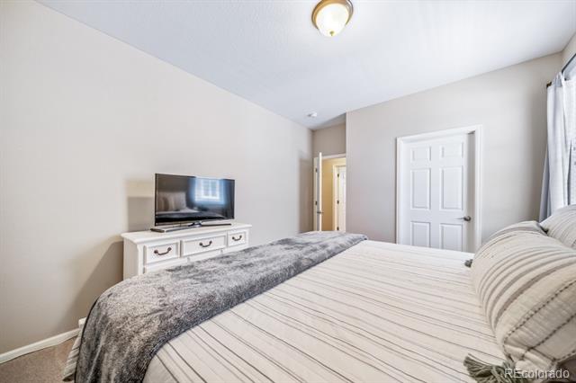 5865 Clover Ridge Circle
