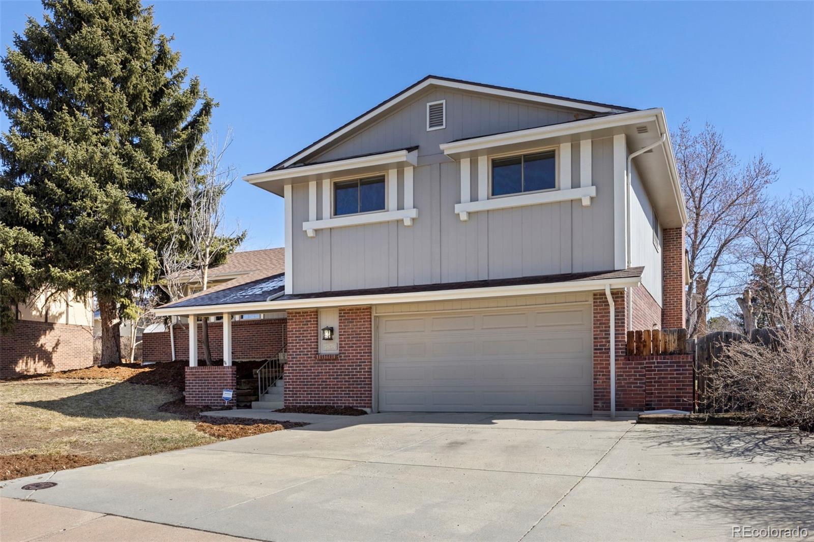 4858 Fairlawn Circle
