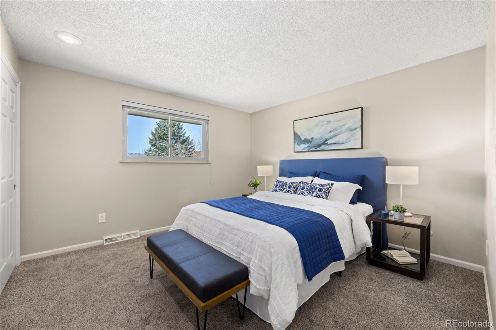 4858 Fairlawn Circle