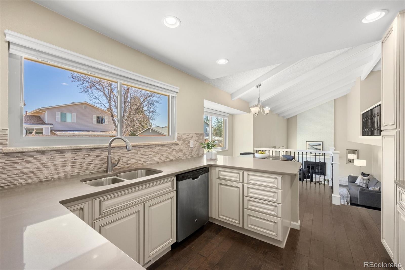 4858 Fairlawn Circle