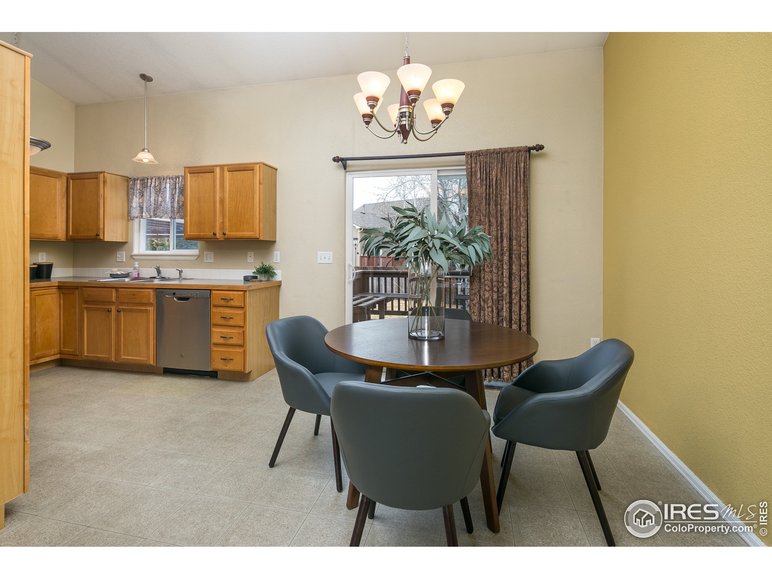 109 Keystone Dr