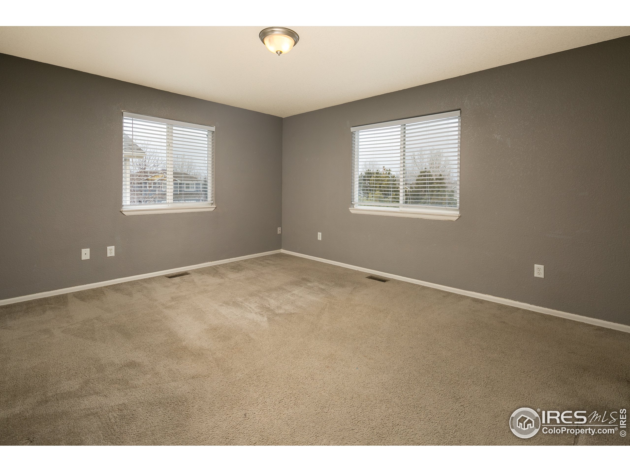 109 Keystone Dr