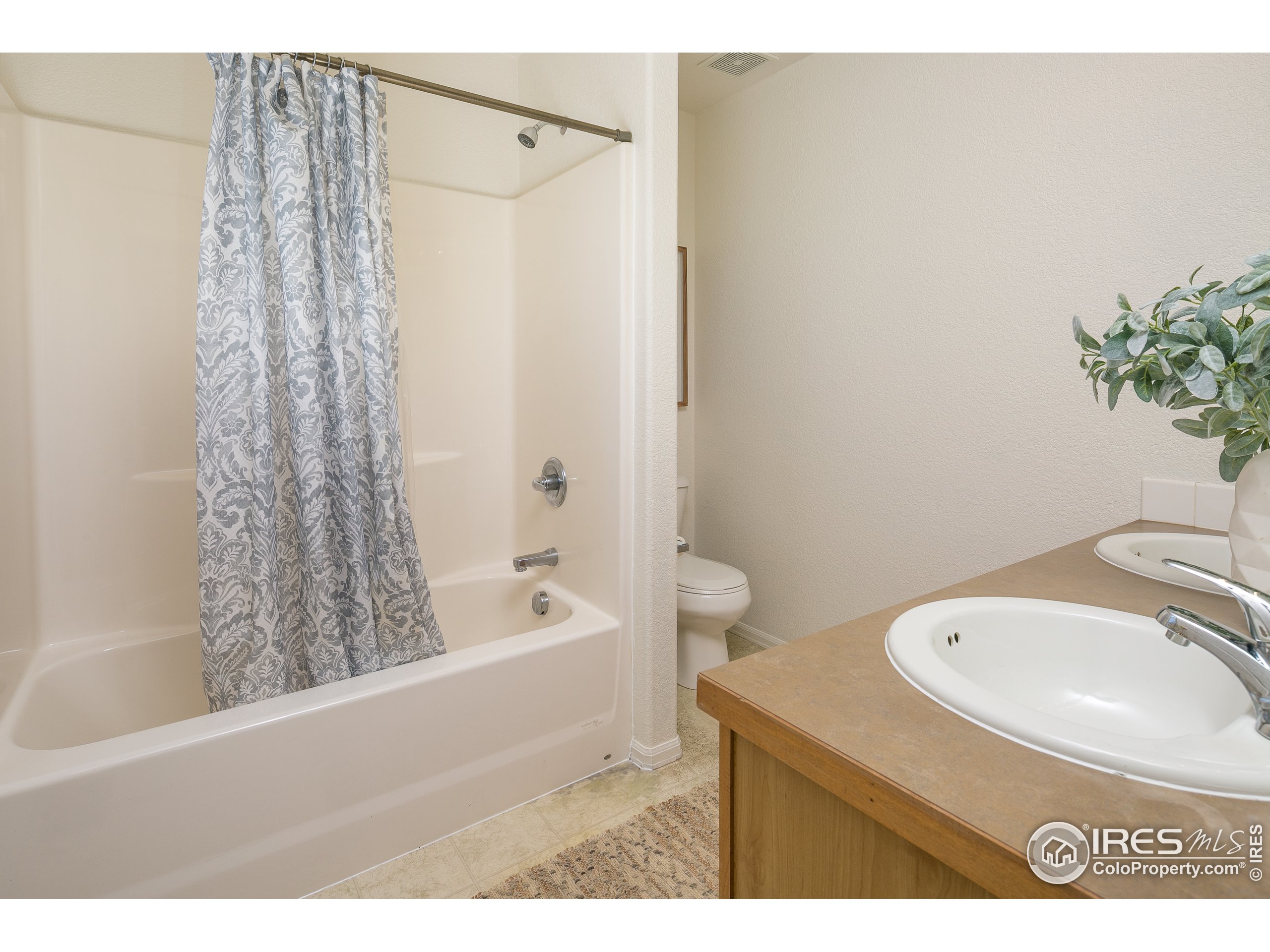 109 Keystone Dr