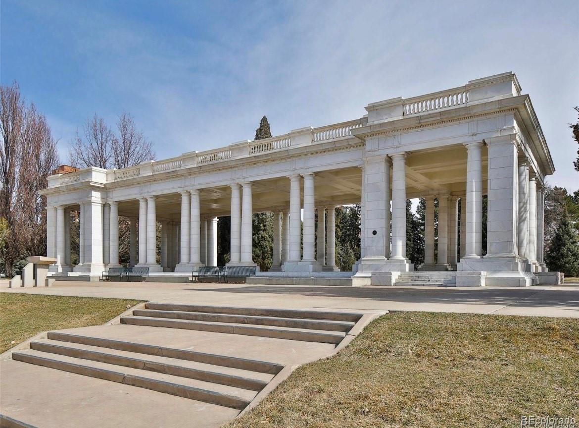 1210 E Colfax Avenue Unit: 203